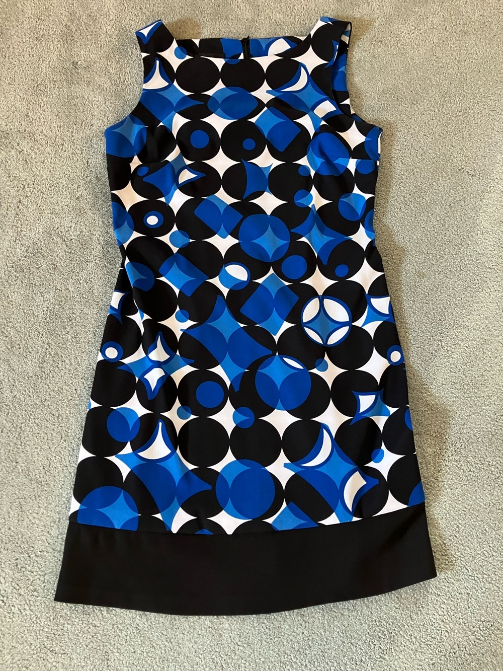 AB Studio Blue Black White Geometric Sleeveless Shift Dress